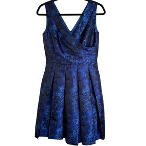 Tahari Blue & Black Floral Jacquard Fit n Flare Dress Elegant Glam Size 4